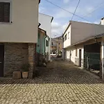 Casa Da Ribeira Em Σπίτι διακοπών