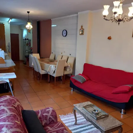 Casa Da Ribeira Em *