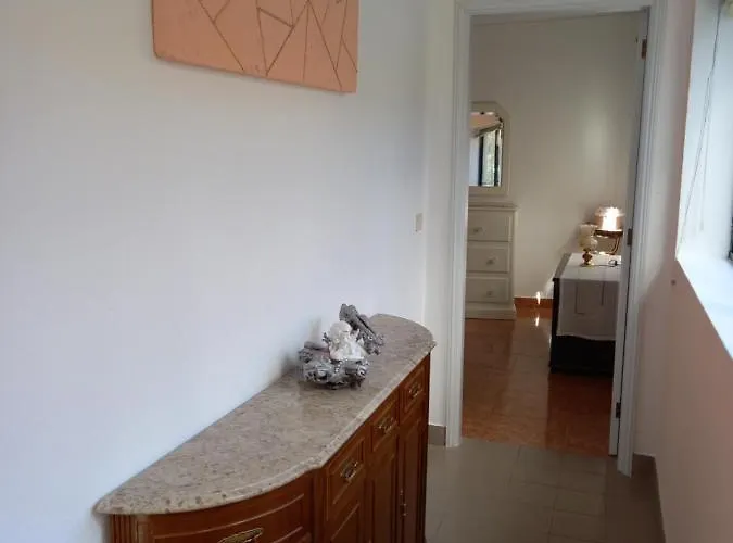 Casa Da Ribeira Em Casa de Férias *