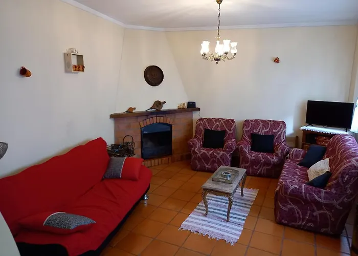 Casa Da Ribeira Em *